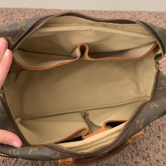 Louis Vuitton Deauville monogram canvas bag with date code VI0934 - Picture 3 of 10